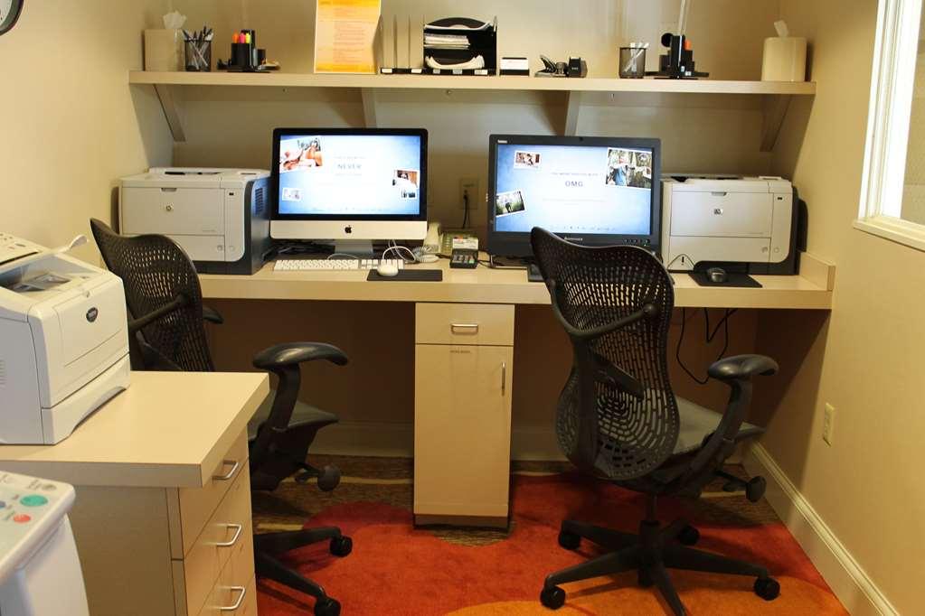 Hilton Garden Inn Addison Facilidades foto