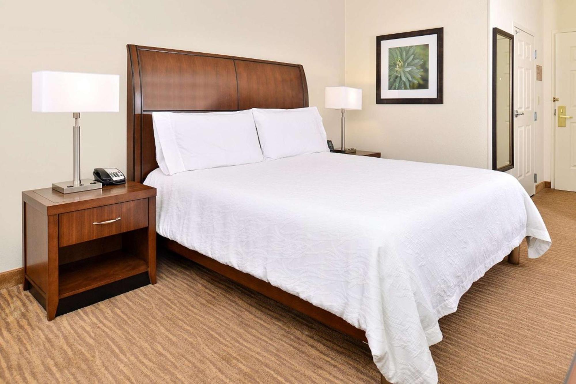 Hilton Garden Inn Addison Exterior foto